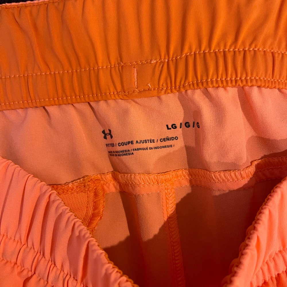 Women’s UA Storm Fusion Shorts 5” - Picture 3 of 4